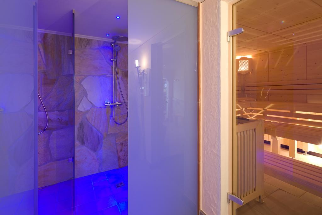 Hotel Bergland Пертизау Стая снимка