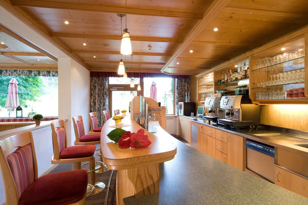 Hotel Bergland Пертизау Екстериор снимка